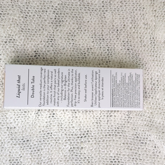 Laura Geller Double Take Liquid Foundation in Fair, 30ml/1.0fl oz - Picture 7 of 10